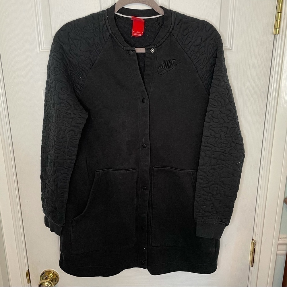 𝅺NIKE Vintage Long Black Button Down Cotton Sweater